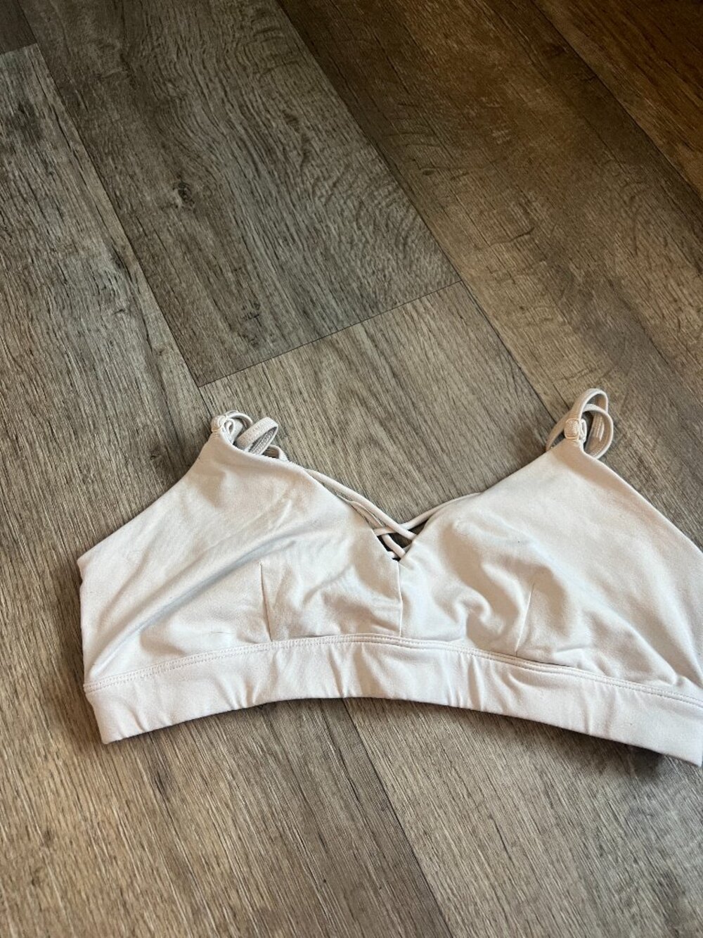 Alo‎ yoga sports bra size M